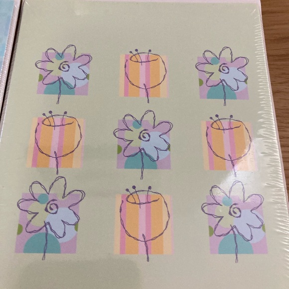 Bundle - Blank Note Cards (8 cards) - NWT - Picture 2 of 4